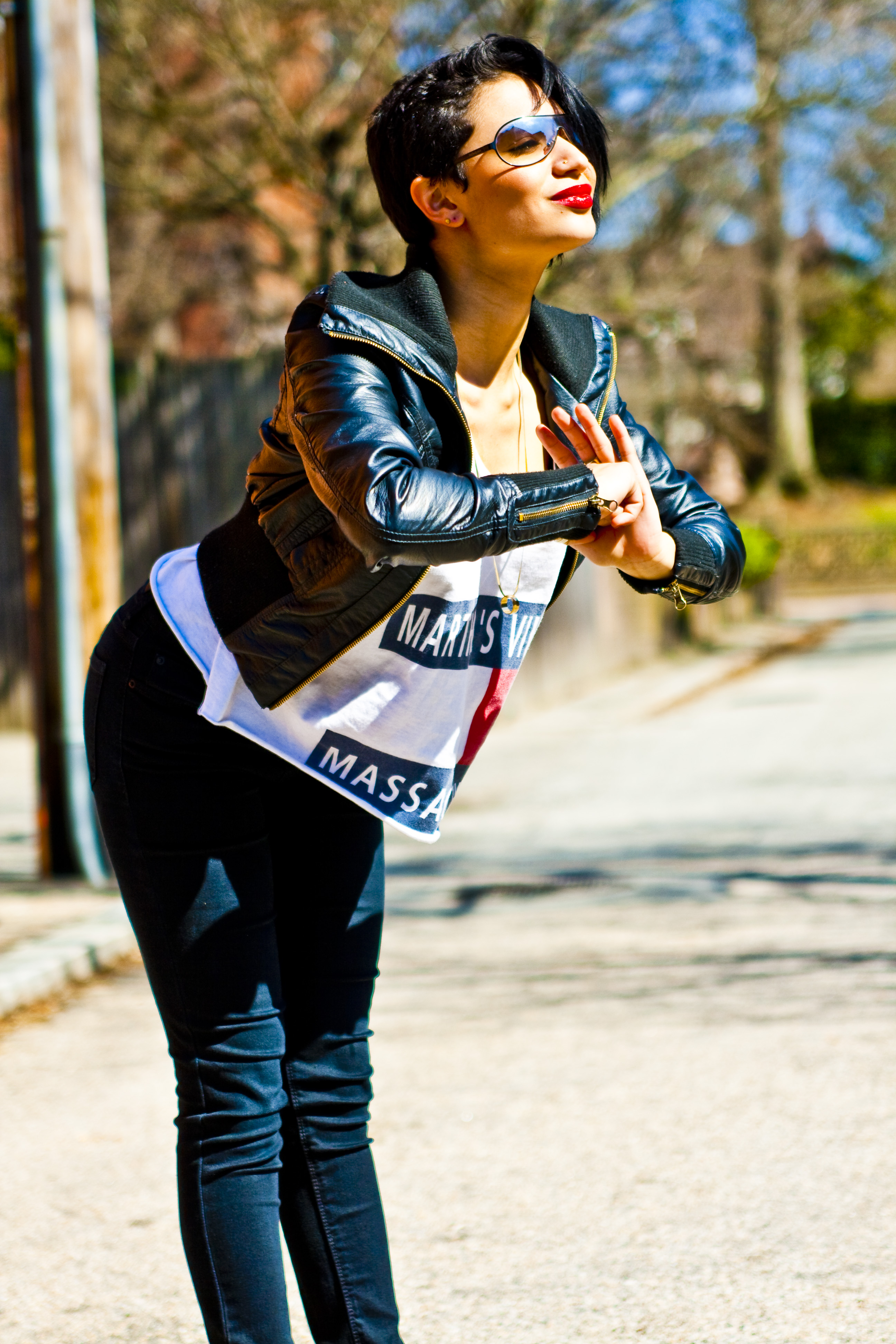 Behind the Scenes: On the set of “Strongest Member of the Team” : I used to wonder why Adam said yes to Eve!!!